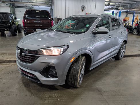 Used 2023 Buick Encore GX Select w/ Sport Touring Package FWD image 6