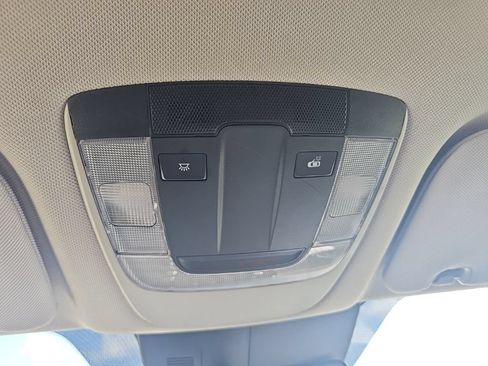 Used 2022 Kia Sorento LX FWD image 41