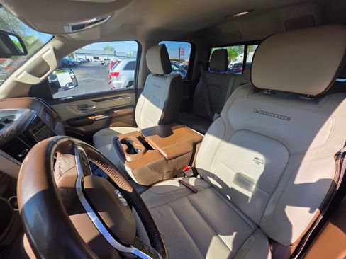 Used 2020 RAM 1500 Laramie image 12