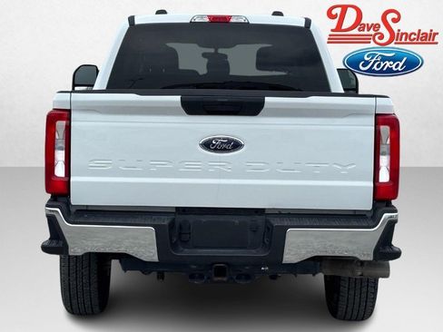 Used 2025 Ford F250 XLT AWD/4WD image 8
