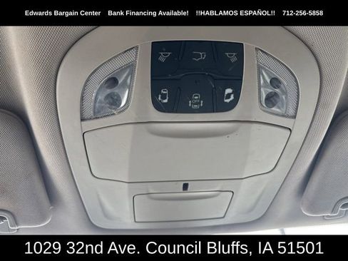 Used 2017 Chrysler Pacifica Touring w/ Tire & Wheel Group image 22