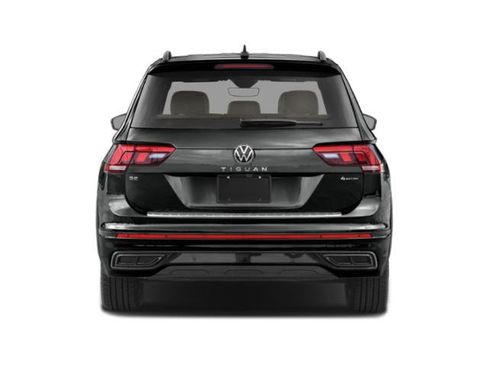 Used 2022 Volkswagen Tiguan SE R-Line image 5