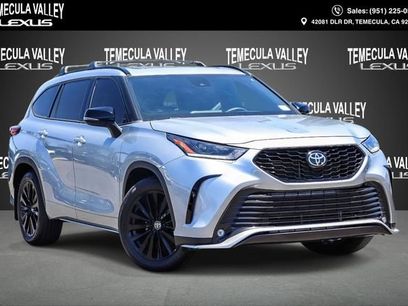 Used 2023 Toyota Highlander XSE