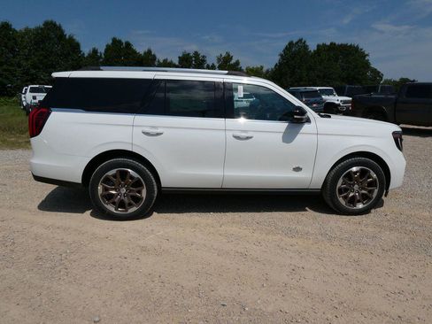 New 2027 Ford Expedition King Ranch AWD/4WD image 4