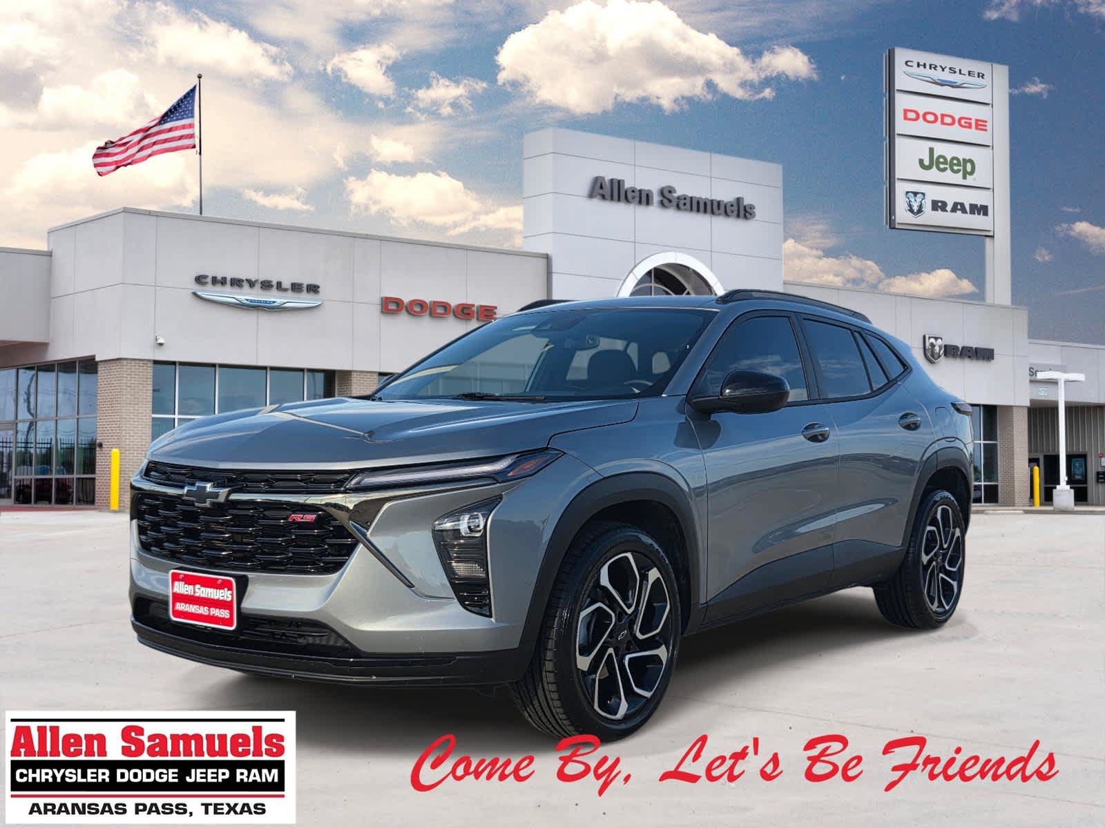 Used 2026 Chevrolet Trax RS FWD image 1