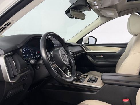 Used 2024 MAZDA CX-90 3.3 Turbo w/ Preferred Plus image 19