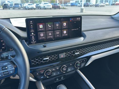 Used 2023 Honda Accord Touring image 15