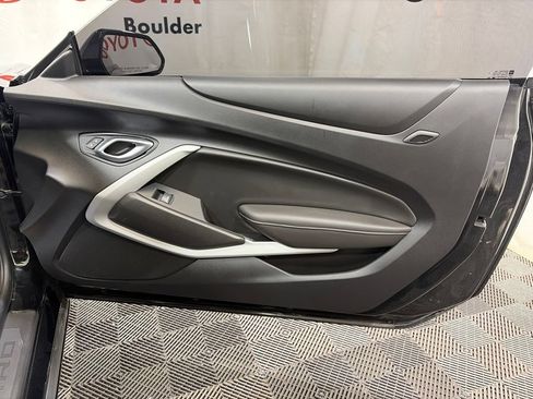 Used 2021 Chevrolet Camaro SS RWD image 10
