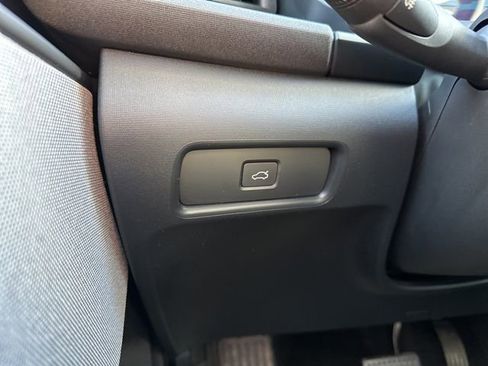 Used 2023 Polestar Polestar 2 w/ Pilot Pack image 27