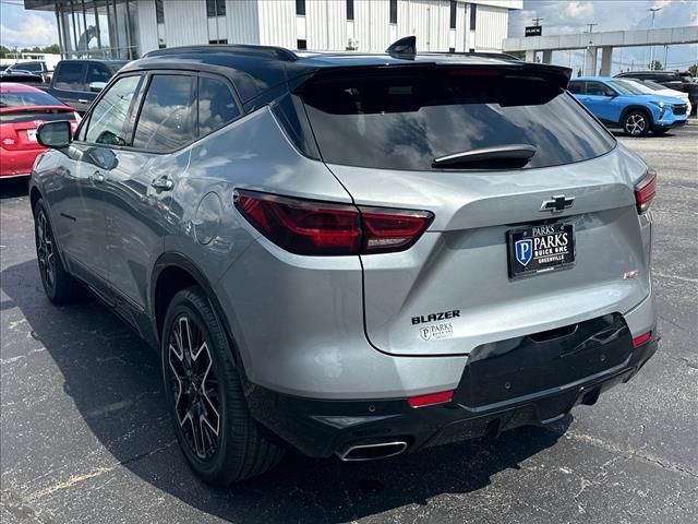 Certified 2023 Chevrolet Blazer RS w/ Driver Confidence II Package FWD image 8