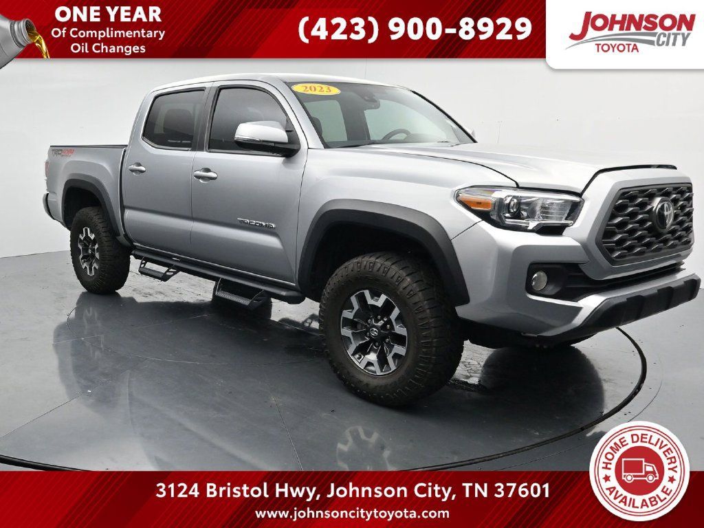 Used 2023 Toyota Tacoma TRD Off-Road w/ Technology Package AWD/4WD image 1