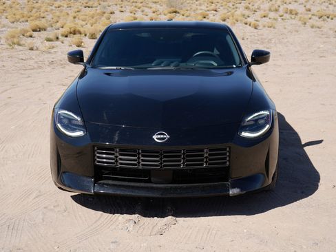 Used 2024 Nissan Z Sport w/ Floor Mat Package image 4