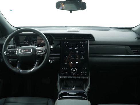 Used 2026 GMC Terrain AT4 w/ LPO, Floor Liner Package image 16