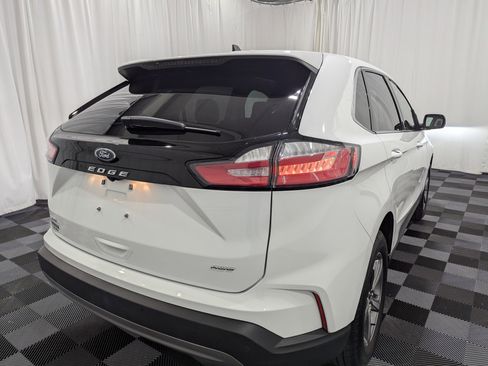 Used 2024 Ford Edge SEL w/ Convenience Package AWD/4WD image 7