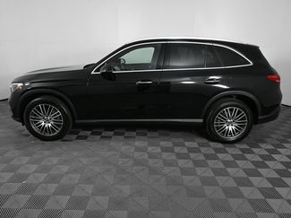 Used 2026 Mercedes-Benz GLC 300 video 3