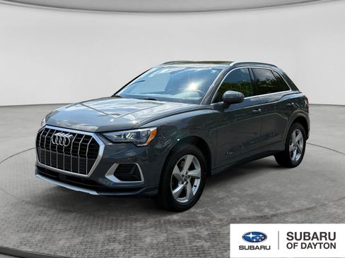 Used 2020 Audi Q3 2.0T Premium w/ Convenience Package AWD/4WD image 1