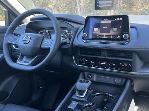 New 2026 Nissan Rogue Dark Armor AWD/4WD image 3