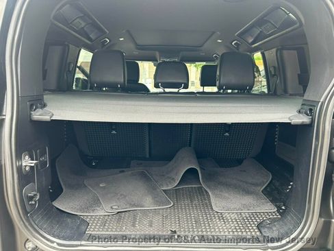 Used 2023 Land Rover Defender 110 X-Dynamic SE AWD/4WD image 67