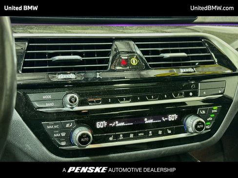 Used 2023 BMW 540i w/ M Sport Package RWD image 11