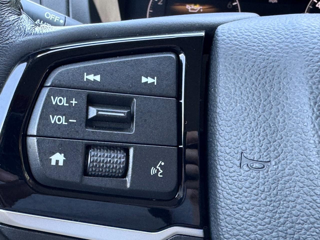 Certified 2025 Honda Odyssey Elite image 21