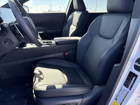 Certified 2025 Lexus RX 350 FWD image 11