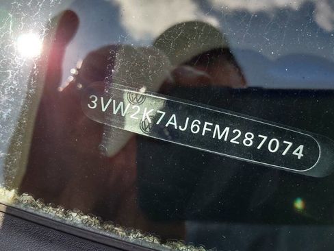 Used 2015 Volkswagen Jetta S image 8