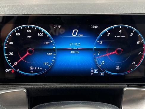 Certified 2022 Mercedes-Benz GLB 250 4MATIC image 30