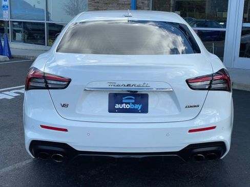 Used 2023 Maserati Ghibli Trofeo image 14