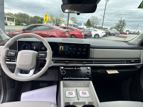 New 2026 Hyundai Santa Fe SE AWD/4WD image 18