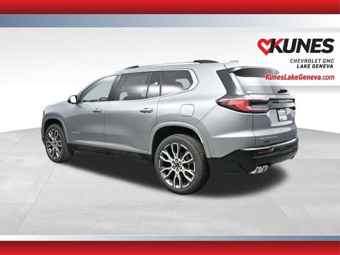 New 2026 GMC Acadia Denali Ultimate w/ LPO, Floor Liner Package AWD/4WD image 6