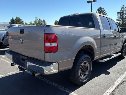 Used 2005 Ford F150 XLT AWD/4WD image 2