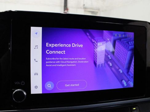 Used 2025 Toyota Camry SE image 22