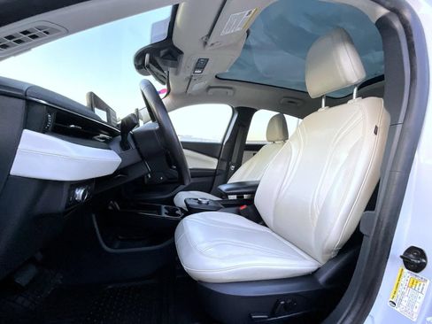 Used 2021 Ford Mustang Mach-E Premium RWD image 11