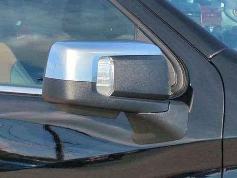 New 2026 Chevrolet Silverado 1500 High Country w/ Technology Package AWD/4WD image 11