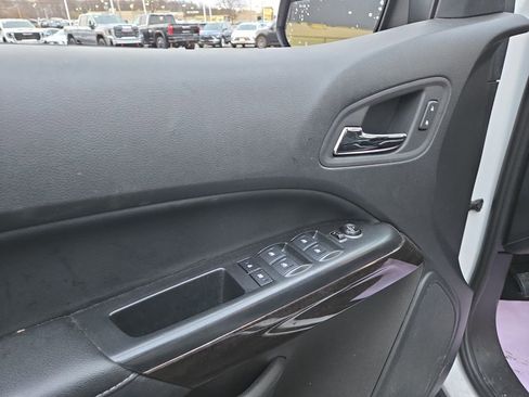 Used 2022 GMC Canyon Elevation w/ Trailering Package image 11