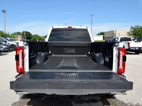Used 2024 Ford F350 Lariat AWD/4WD image 5