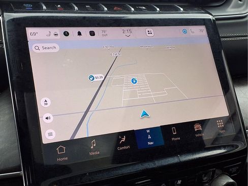 Used 2022 Jeep Grand Cherokee Overland w/ Advanced Protech Group III AWD/4WD image 7