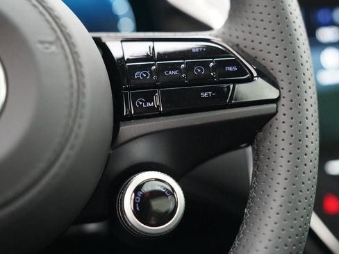 New 2025 Maserati Grecale Modena image 16