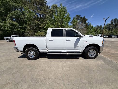 Used 2021 RAM 2500 Big Horn AWD/4WD image 9