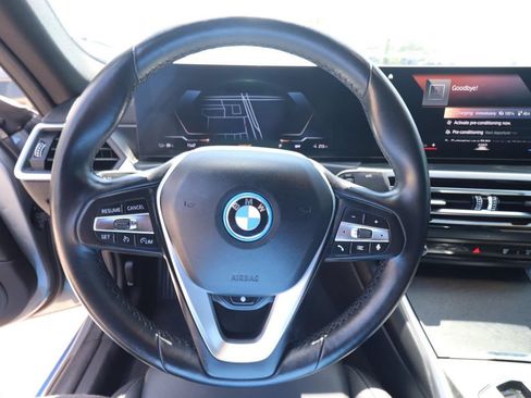 Used 2023 BMW i4 eDrive40 w/ Premium Package RWD image 18