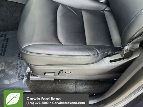 Used 2022 Tesla Model Y Performance image 18