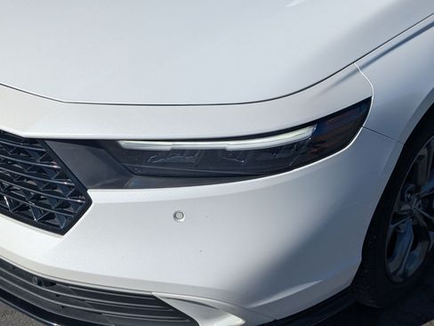 Used 2023 Honda Accord EX-L image 12