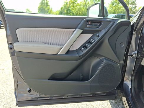 Used 2018 Subaru Forester 2.5i Premium AWD/4WD image 13