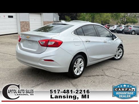 Used 2019 Chevrolet Cruze LT w/ LT Fleet Convenience Package FWD image 8