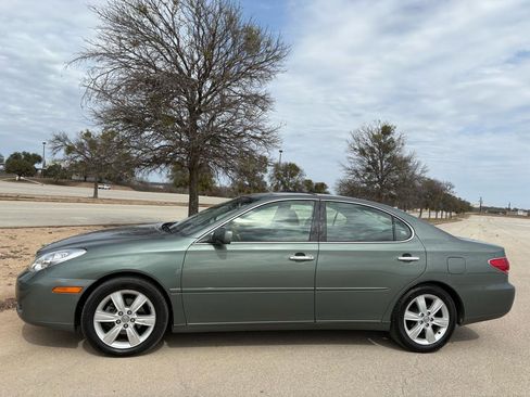 Used 2005 Lexus ES 330 image 7