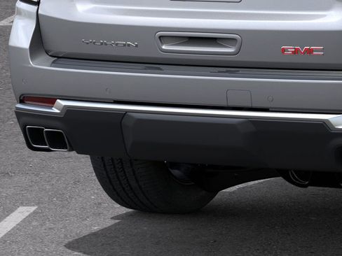 New 2026 GMC Yukon Denali w/ Sun & Power Step Package image 16