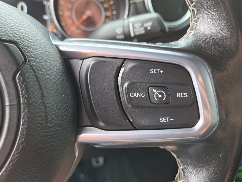 Used 2022 Jeep Gladiator Overland w/ Popular Equipment Package AWD/4WD image 20