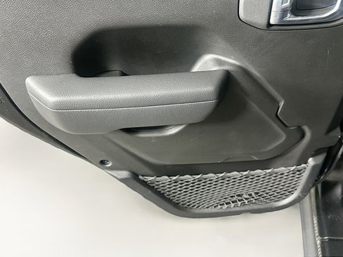 Used 2023 Jeep Wrangler Unlimited w/ Cold Weather Group AWD/4WD image 24