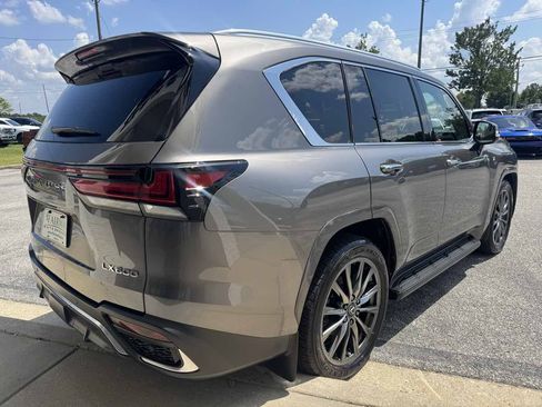 Used 2023 Lexus LX 600 F Sport w/ Accessory Package (Z1) AWD/4WD image 46