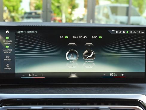 Used 2023 BMW i4 eDrive40 w/ M Sport Package image 25